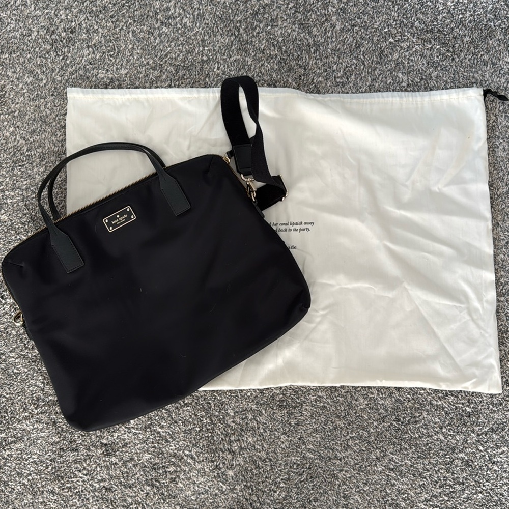 Kate Spade Computer Bag/Work Tote with dust bag. Excellent Condition.